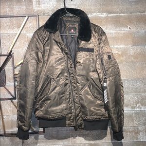 Bomber Jacket-Military Green